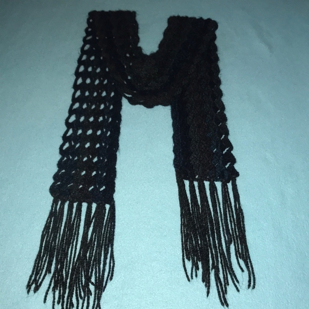 TASSEL crocheted scarf handmade with love size OS